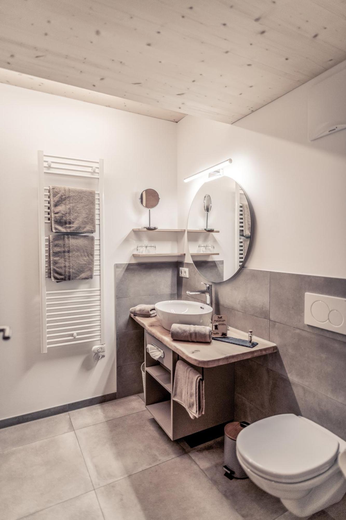Boutique Hotel Lechzeit Elmen Eksteriør bilde