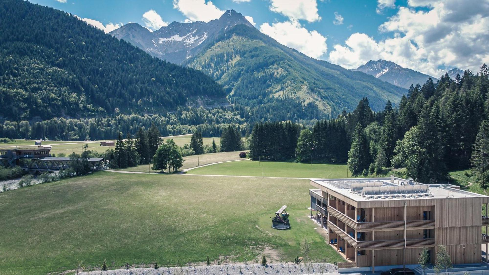 Boutique Hotel Lechzeit Elmen Eksteriør bilde