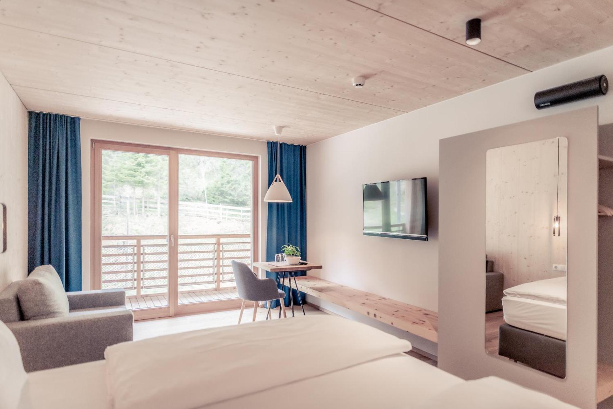 Boutique Hotel Lechzeit Elmen Eksteriør bilde